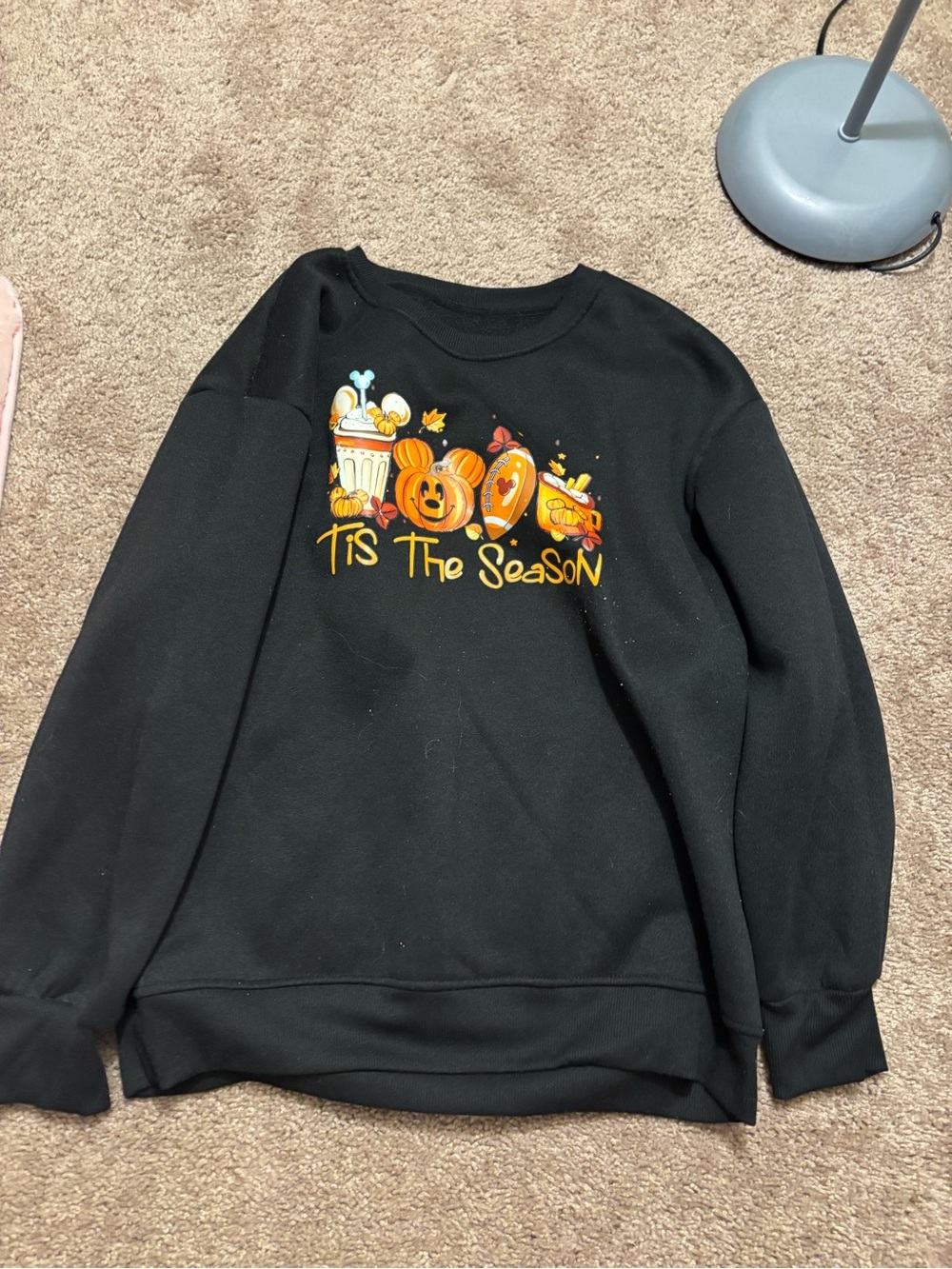 Black 'Tis The Season' Pumpkin Graphic Sweatshirt